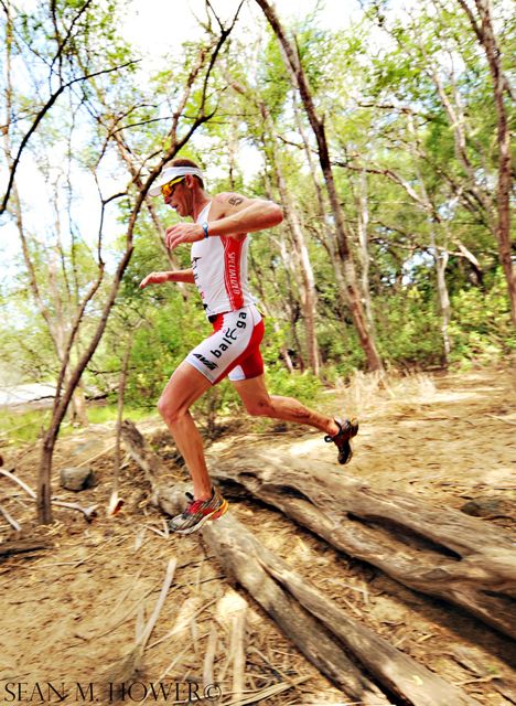 conrad-stoltz-xterra-worlds-2010-beach-run-by-sean-hower