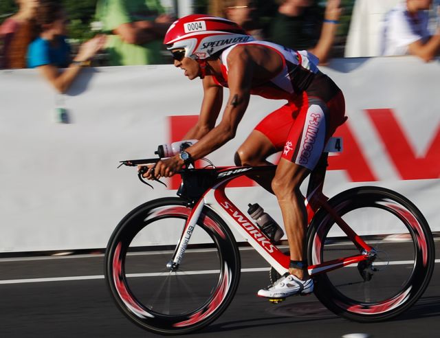 macca chris mccormack kona ironman 2010 specialized shiv by conrad stoltz