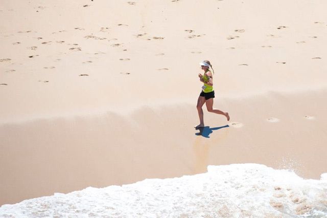 Liezel Stoltz Total Sports Challenge 2013 beach run