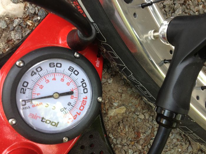 Conrad Stoltz Caveman sand racing tire pressure Specialized Renegade 2.3