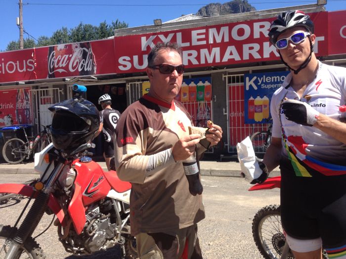 Conrad stoltz penny pinchers origin of trails theo blignaut half way snack stop pre ride specialized