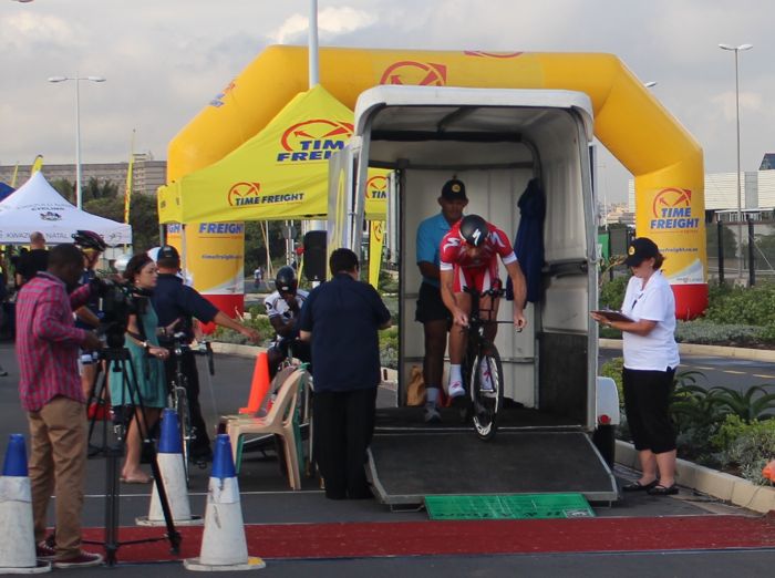 Conrad Stoltz Caveman SA Time Trial Champs 2014 Specialized Shiv, McLaren, Rotor XQL, Squirt lube, Suunto, Start ramp