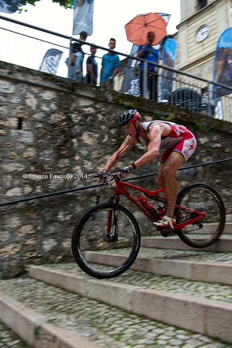 Conrad Stoltz Caveman XTERRA Italy 2014 Specialized Epic Suunto Clif Bar Hoka Oakley