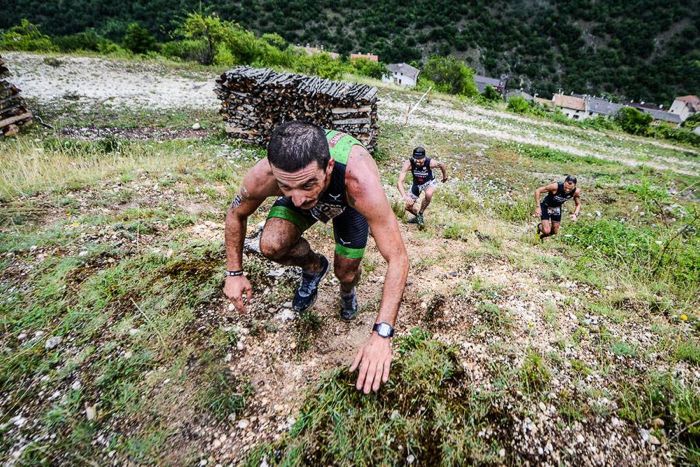 Conrad Stoltz Caveman XTERRA Italy 2014 wood run