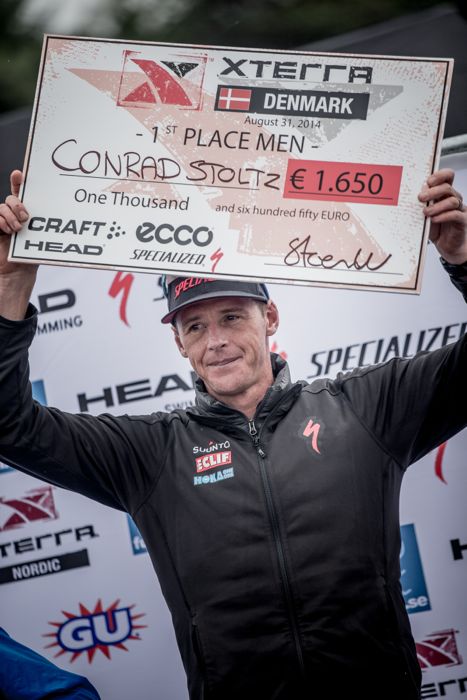 Conrad Stoltz Caveman XTERRA Denmark Specialized, Suunto, Hoka, ClifBar caveman podium