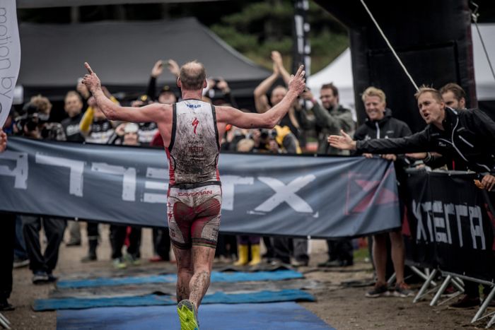 Conrad Stoltz Caveman XTERRA Denmark Specialized, Suunto, Hoka, ClifBar finish