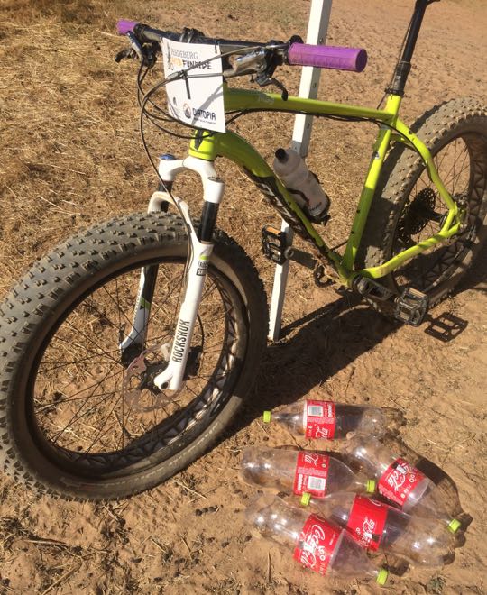 Conrad Stoltz Caveman Fatboy Fatbike tire change with 2L Coke bottles Specialized
